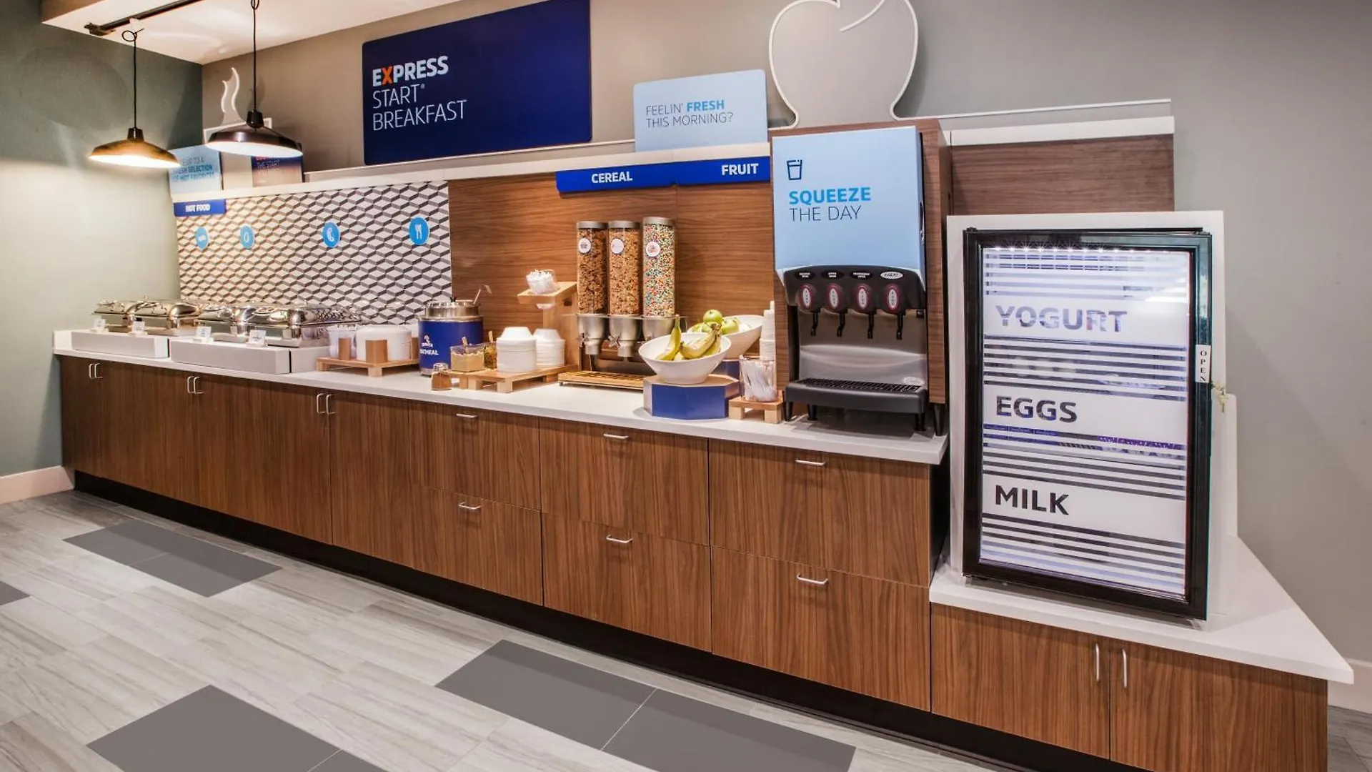 Holiday Inn Express & Suites Phoenix - Midtown, An Ihg Hotel